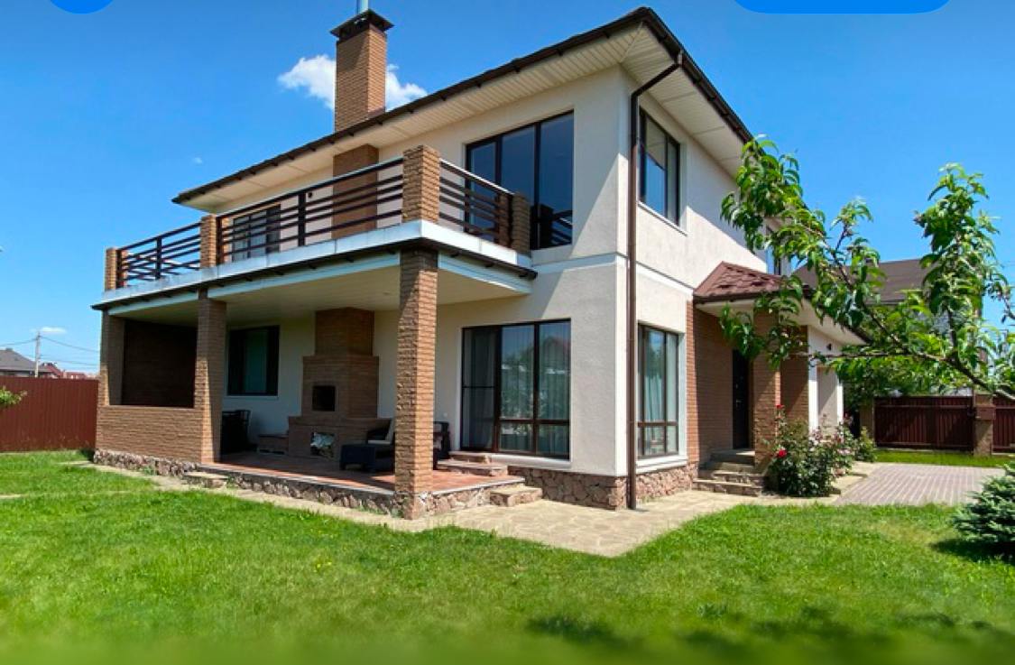 Kyiv house exterior